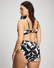 High-Waist Enbliss Bottom - MEANDERING LEAF BLACK | Soma near me
