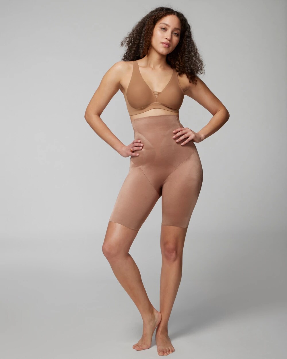 Mid-Level Shaping Vanishing Edge High-Waist Thigh Slimmer - WARM SIENNA | Soma Online